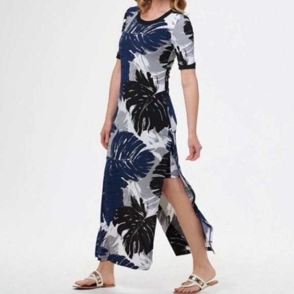 G.I.L.I. | Dresses | Gili Navy Black 